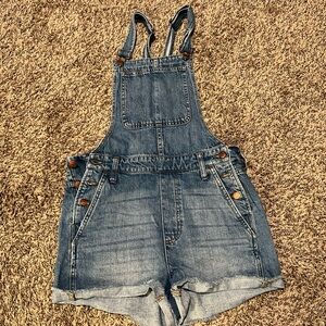 Madewell short overalls Size S